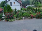 Na sprzedaż bardzo zadbany dom z pięknym ogródkiem - 13