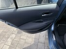 Toyota Corolla Hybryda niski przebieg oryginalny lakier !!! - 13