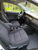 Sprzedam Toyotę Auris Hybrid 1.8 Premium 2014 - 9