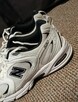 Sprzedam buty New Balance 530 - 4