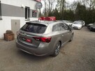 Toyota Avensis - 4