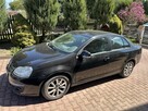 Volkswagen Jetta - 2