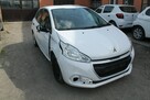 Peugeot 208 - 3