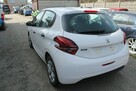 Peugeot 208 - 6