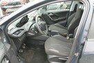 Peugeot 208 - 11