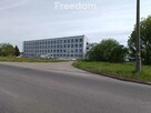 Nowoczesny budynek hotelowy lub dom seniora - 2