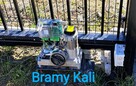 Montaż siłowników do bramy skrzydłowej - 17