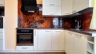 Jasne przestronne trzypokojowe mieszkanie - 1