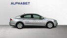 Volkswagen Passat 2.0 TDI EVO 150 KM DSG Essence - 6