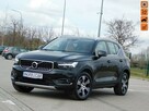 Volvo XC 40 2.0T INSCRIPTION Beżowa Skóra BLiS