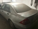 Mercedes 2.2 C klasa po kolizji 2002r. - 5