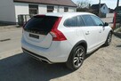 Volvo V60 Cross Country - 5