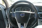 Volvo V60 Cross Country - 12