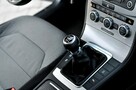 Volkswagen Passat 2.0Tdi 140KM Navi Klimatronik Grzane Fotele - 16