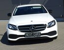 Mercedes E 220 - 2