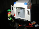 Zestawy: Playmobil City Life 6866 i 70049 z usterkami- opis - 13