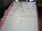 Sprzedam tzw. damski mundurek medyczny w kolorze białym, now - 2