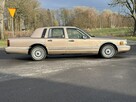 Lincoln Town Car Executive Series 1991 - 8