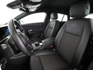 Mercedes CLA 180 automat full LED półskóra navi kamera i czujniki parkowania - 13