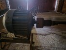 Sprzedam silnik 4,5KW na podstrumencie metalowym - 2