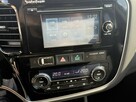 Mitsubishi Outlander 2.2 Diesel 4x4 7 osobowy - 14