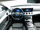 Mercedes E 320 z Gwarancją Bezwypadkowy Model 2022r - 9