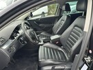 Volkswagen Passat - 16
