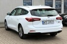 Ford Focus SalonPL FV23% Titanium 125KM Navi LED Tempomat Asystent Pasa Gwarancja - 4