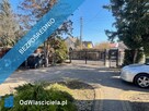 Duża działka pow .1111 m2 z domem w Centrum 200m od szkoły, budynek z garażem - 3