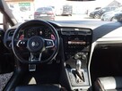 Volkswagen Golf - 6