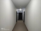 Nowy blok, miejsce parkingowe oraz komórka - 12