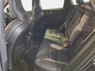Volvo XC 60 VAT 23% Dark Plus 2.0B5 mHEV 250KM automat 4x4 2022 r., salon PL I wł - 15
