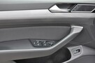 Volkswagen Passat 2.0TDI 150KM Manual 6-G SalonPL 1wł Kamera Nawigacja KeyLess Gwar.FV23 - 12