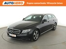 Mercedes E 200 mHEV 4x4 automat full LED półskóra szyberdach navi kamera i czujniki p