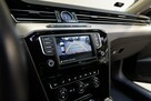 Volkswagen Passat - 10