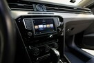 Volkswagen Passat - 11