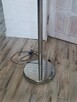 wysoka srebrna stabilna lampa podłogowa - 6