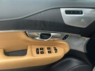 Volvo XC90 B6 B AWD Inscription 7os aut Kombi - 14