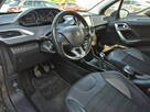 Peugeot 2008 1.2 benzyna Allure 110KM skóra NAVI led PDC kamera 2017 - 13