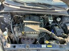 Toyota Yaris 1.0 04r - 8