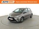 Toyota Yaris HEV LED keyless klima auto kamera cofania Asystent utrzymania pasa
