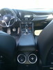 Alfa Romeo Giulia 2.2 - 10
