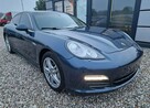 Porsche Panamera - 4