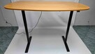 Biurko z el. reg. wysokości Kinnarps 180x80 buk naturalny - 3
