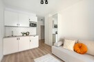 Piękne, dwupokojowe mieszkanie + BALKON! Bardzo blisko UNIWE - 3
