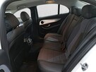 Mercedes E 300 - 12