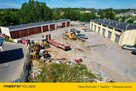 Magazyn z biurami na sprzedaż