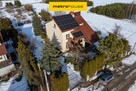 Dom z duża działką i wydzielonym mieszkaniem