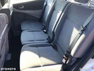 Nissan Almera Tino 1.8 zadbane wnętrze - 1