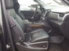 Chevrolet Suburban 2017, 5.3L, C1500, porysowany lakier - 6